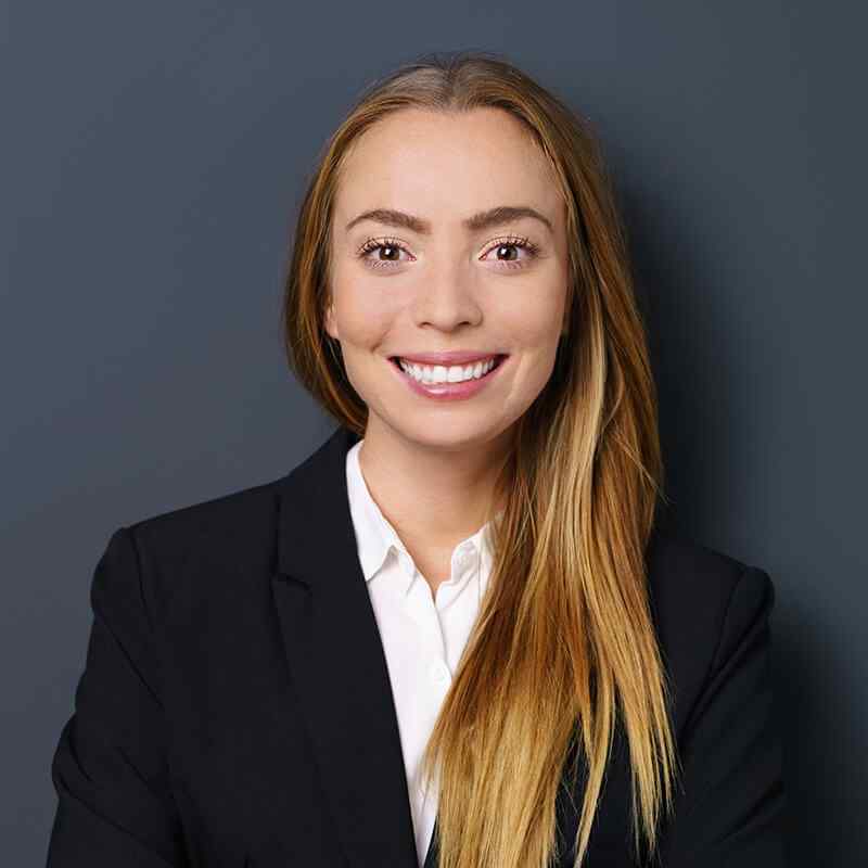 https://www.drslf.com/wp-content/uploads/2019/10/image_team_06.jpg